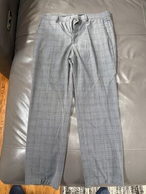 Kenneth Cole Gray Plaid Dress Pants